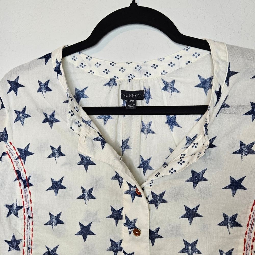 LANE BRYANT RED,WHITE, AND BLUE SHIRT SIZE14/16 America Patriotic 4th Of July - Picture 3 of 8